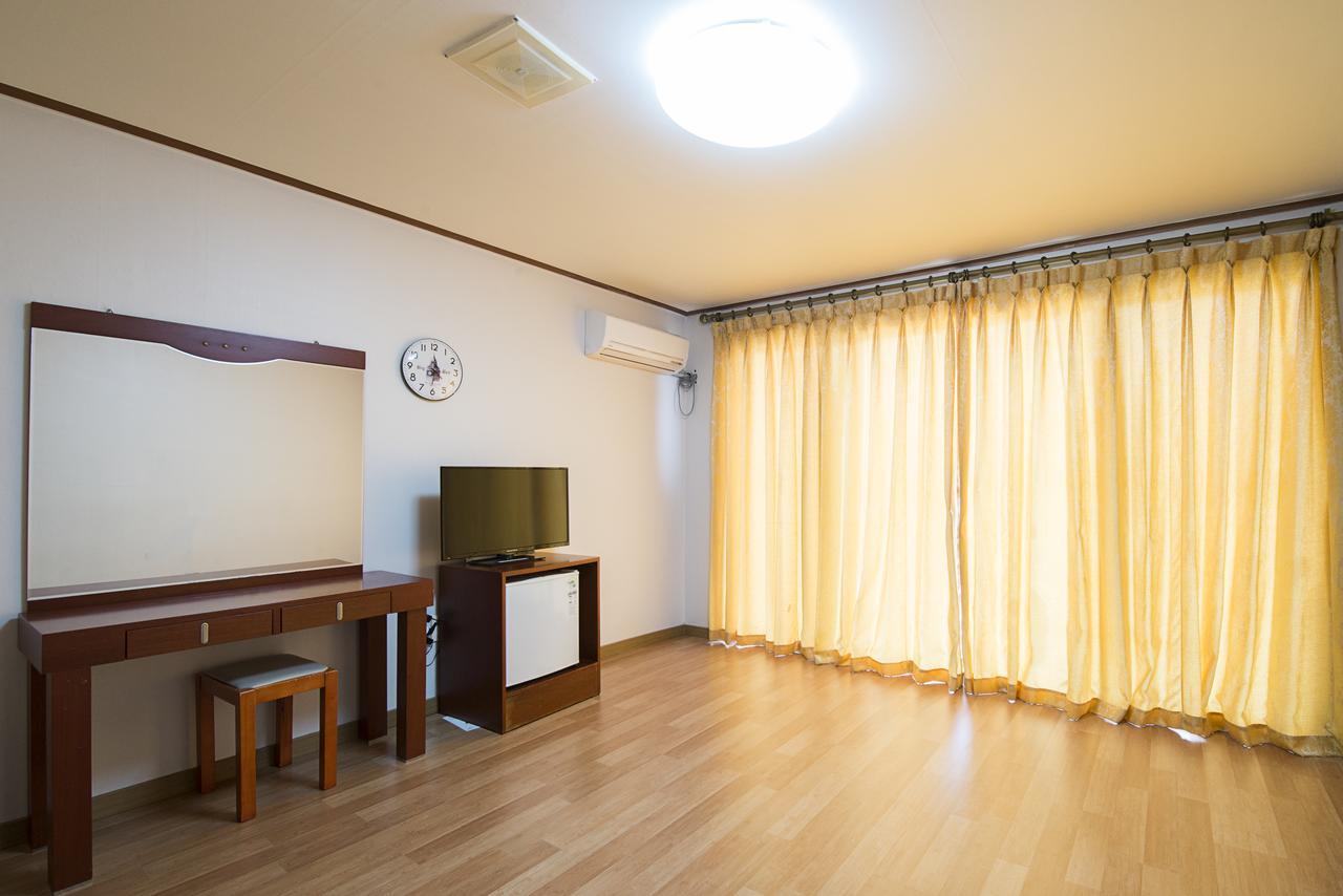 Jeju Youth Hostel エクステリア 写真