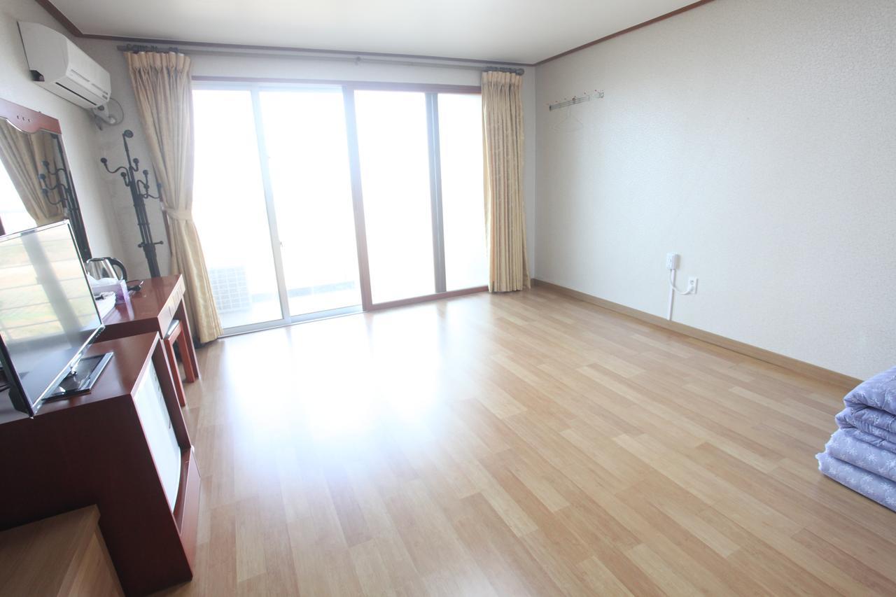 Jeju Youth Hostel エクステリア 写真