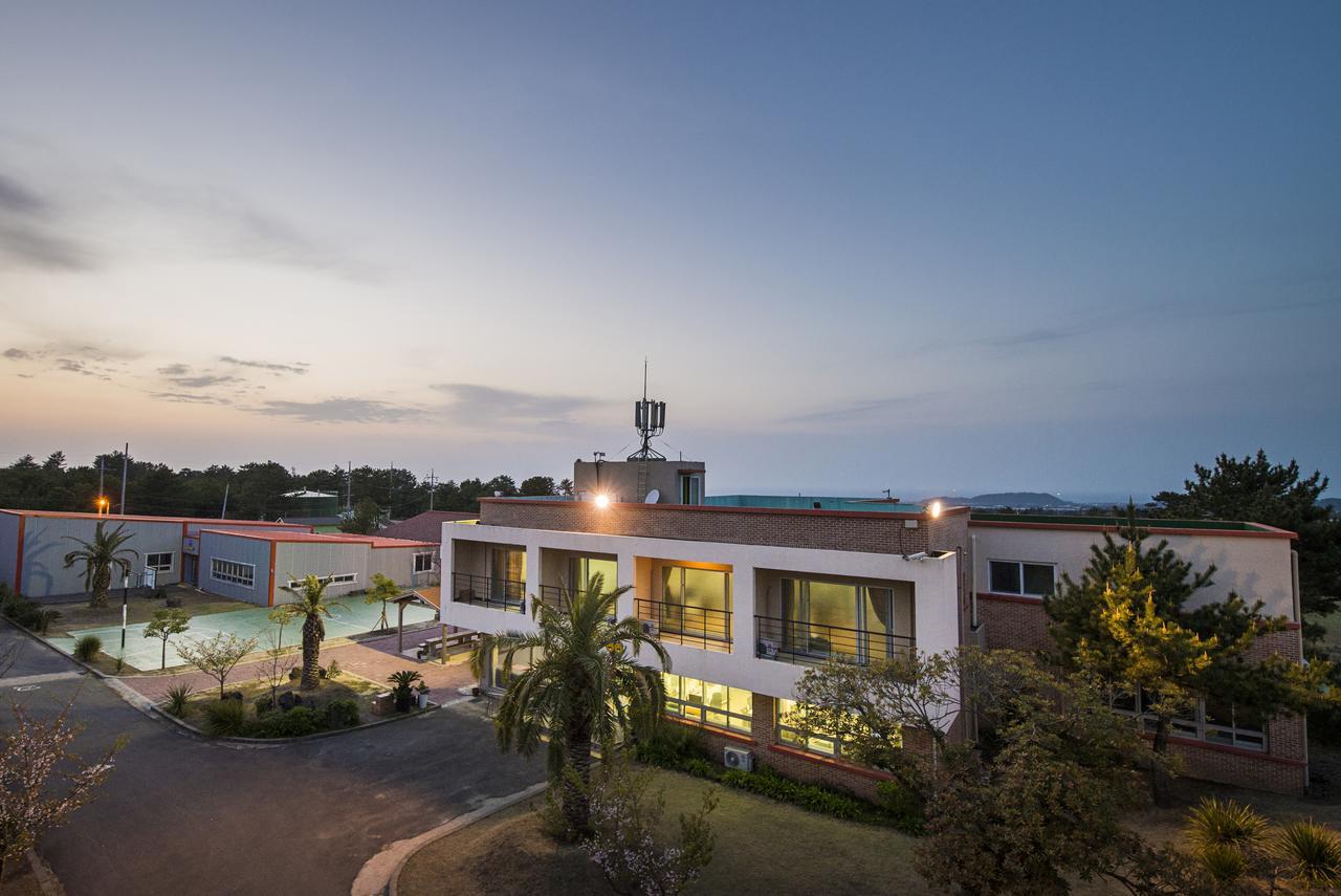 Jeju Youth Hostel エクステリア 写真
