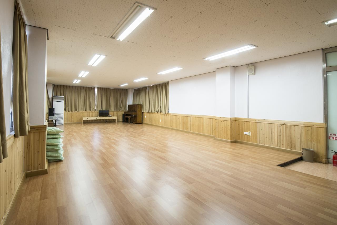 Jeju Youth Hostel エクステリア 写真